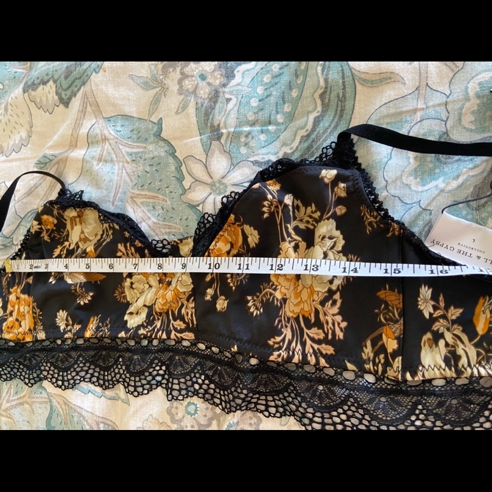 💖Spell Rosa Lace Bralette💖 - Picture 8 of 8